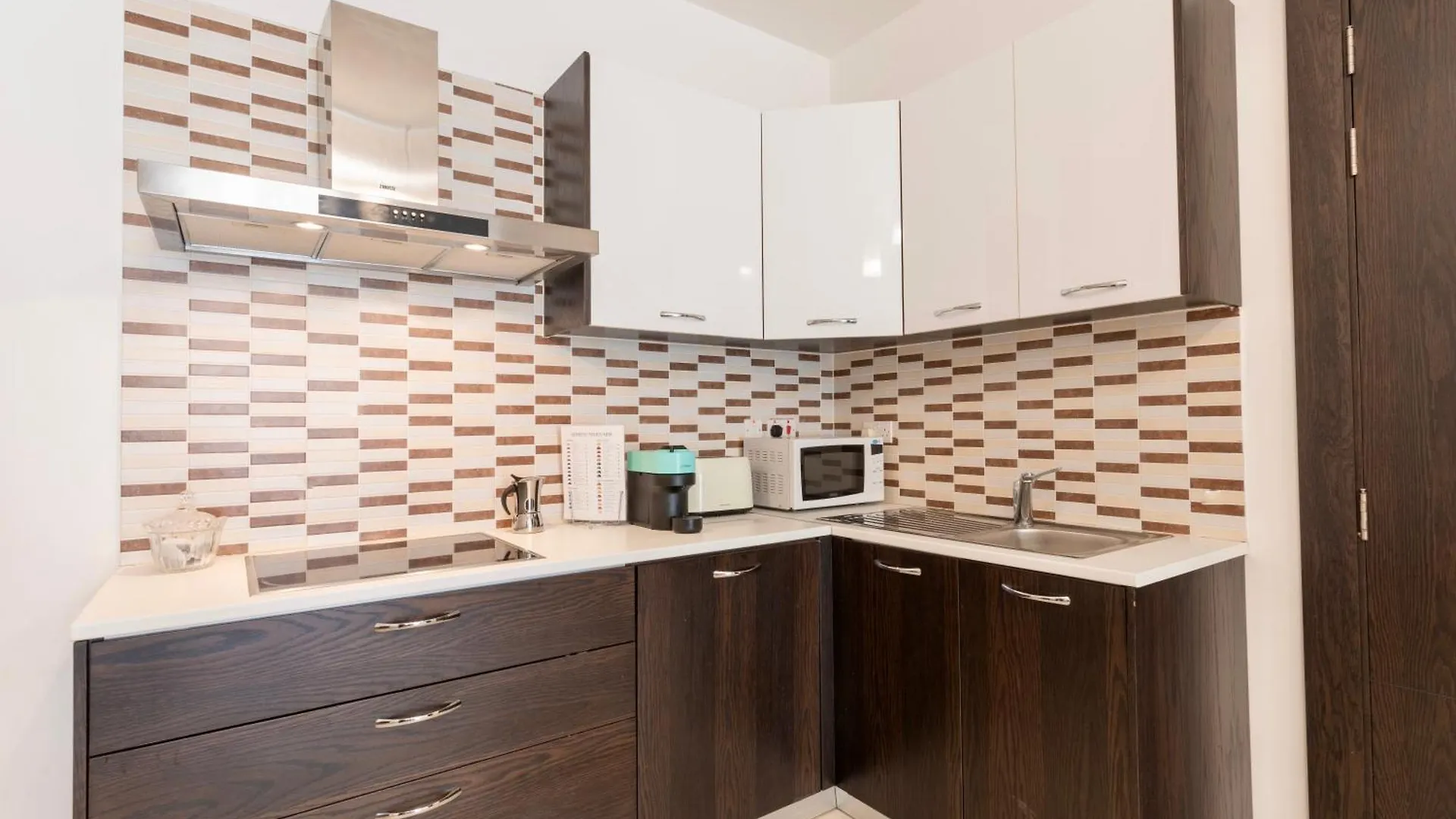 Apartament 2 Bedroom In Central St Julians Prime Location In Paceville Apt 3 By Vaganza St. Julian's